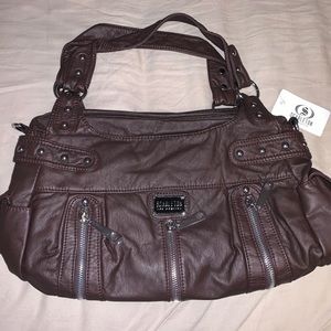 Brown scarleton pocketbook